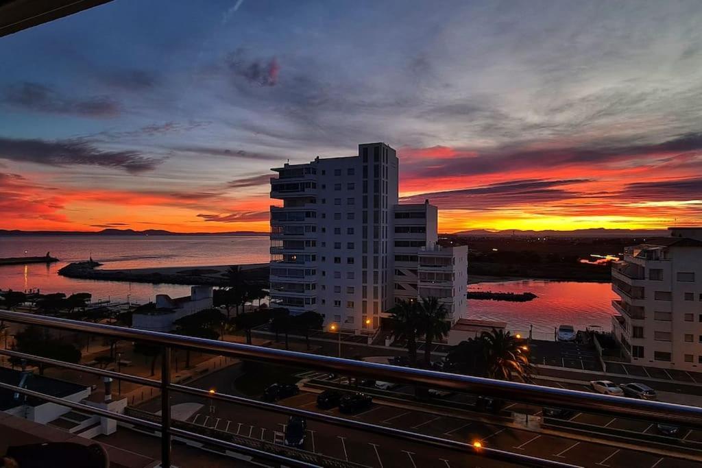 Sunsetmare Vacational Apartment โรเซส ภายนอก รูปภาพ