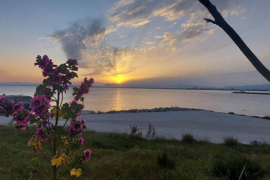 Sunsetmare Vacational Apartment โรเซส ภายนอก รูปภาพ