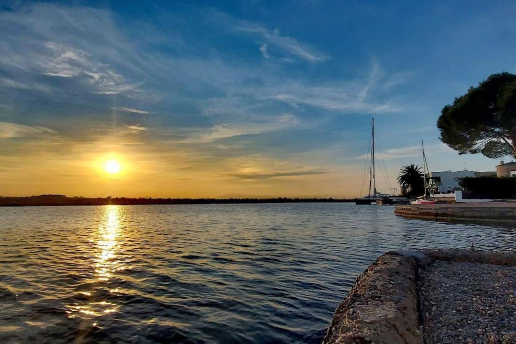 Sunsetmare Vacational Apartment โรเซส ภายนอก รูปภาพ
